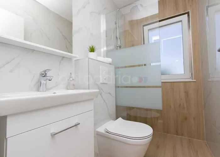 Penthouse With Panoramic View Ally Макарска