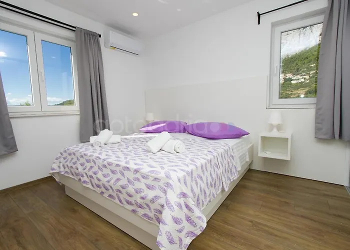 Penthouse With Panoramic View Ally Макарска