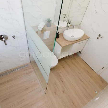 Penthouse With Panoramic View Ally Apartment