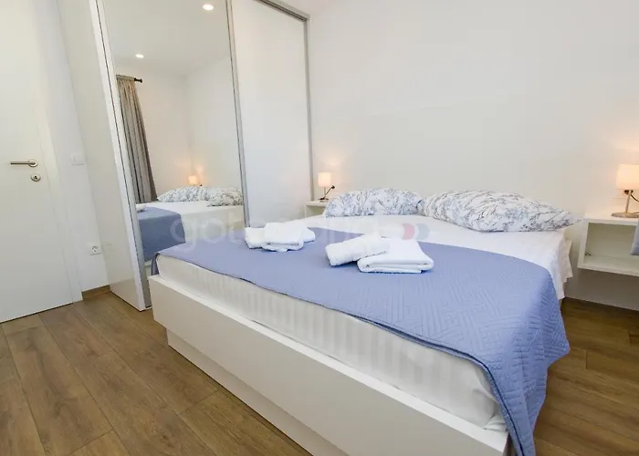 Penthouse With Panoramic View Ally Appartement